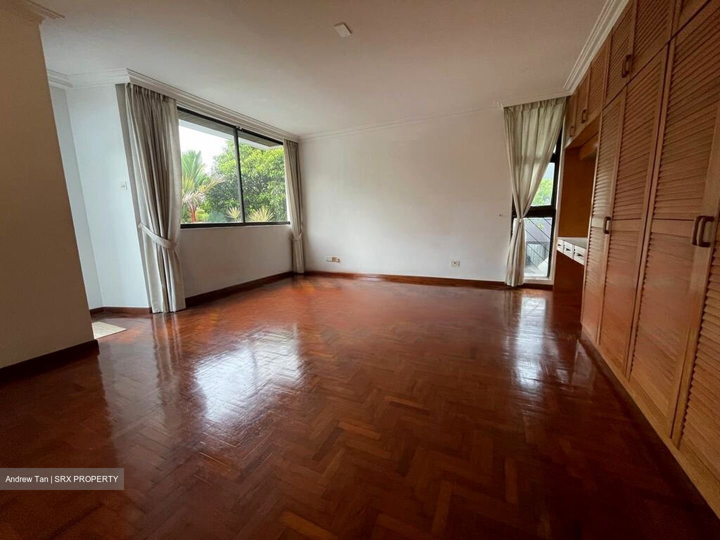 Duchess Road (D10), Semi-Detached #457384801